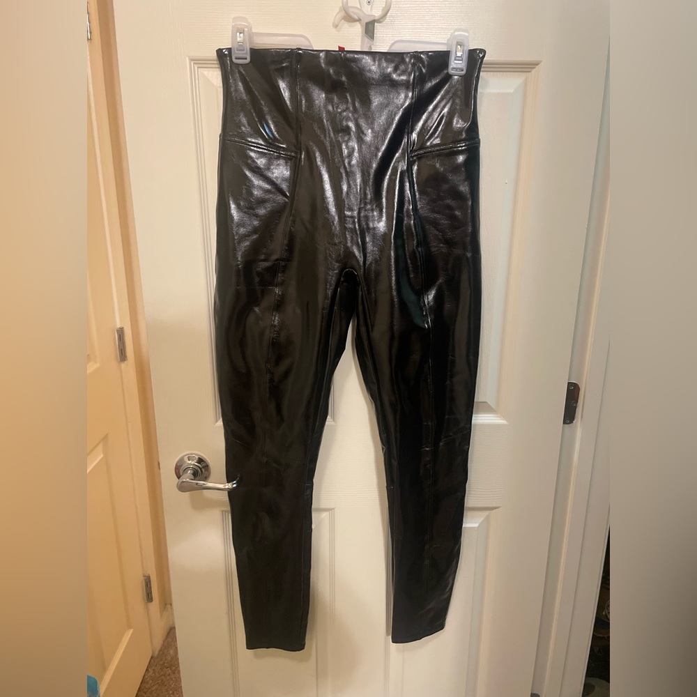 Faux leather leggings